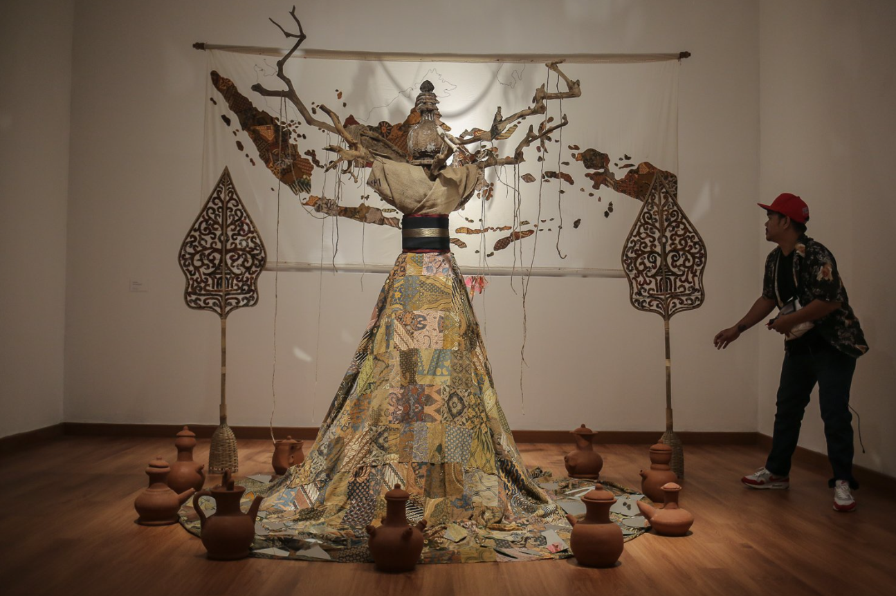 Seni Rupa Kontemporer Indonesia: Transformasi dan Inovasi